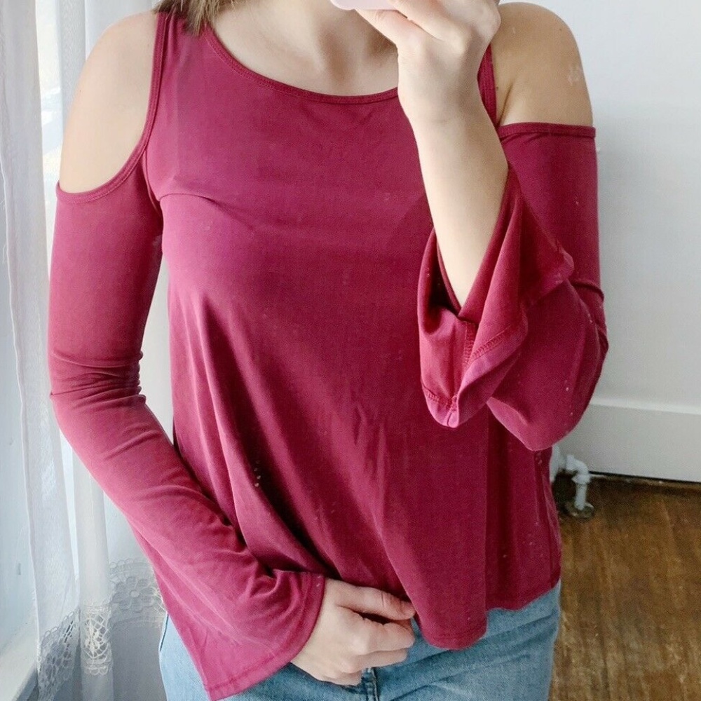 Hollister Burgundy Sueded Jersey Cold Shoulder Top - Picture 3 of 5